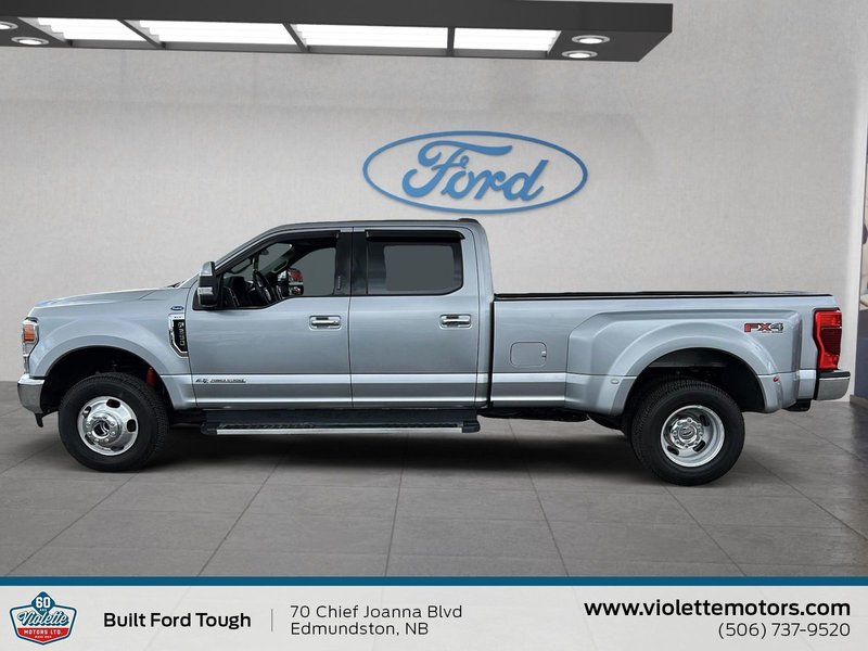 Ford Super Duty F-350 DRW XLT 2022