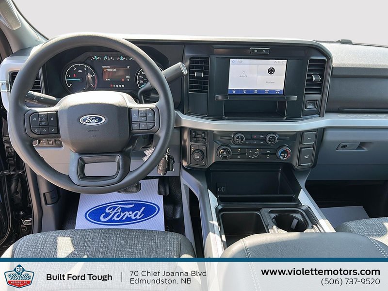 2025 Ford Super Duty F-350 DRW