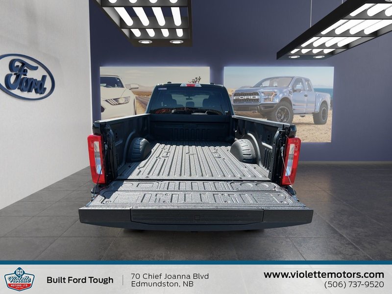 2025 Ford Super Duty F-350 DRW