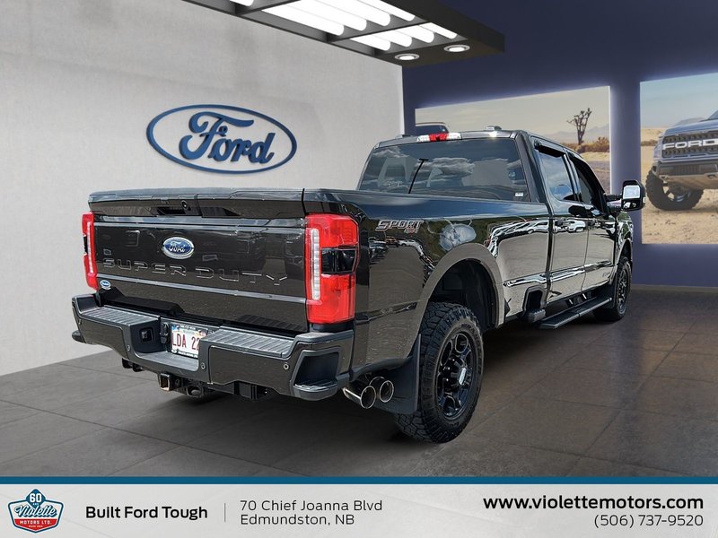Ford Super Duty F-350 SRW XLT 2024
