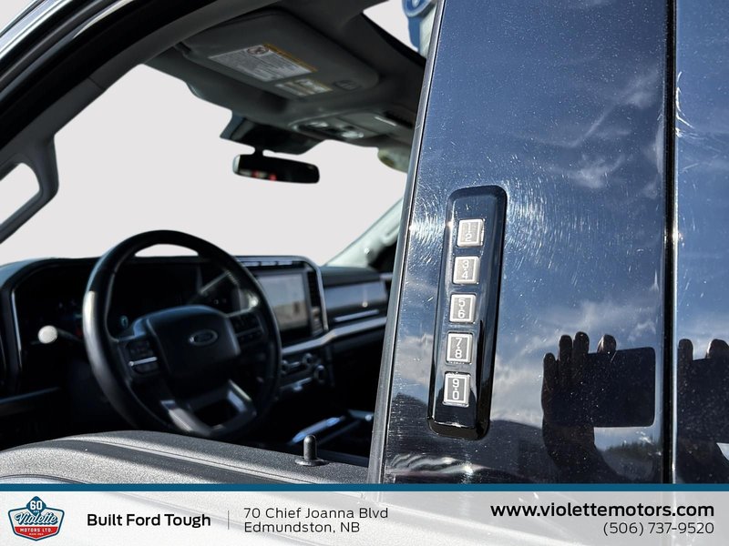 2024 Ford Super Duty F-350 SRW LARIAT