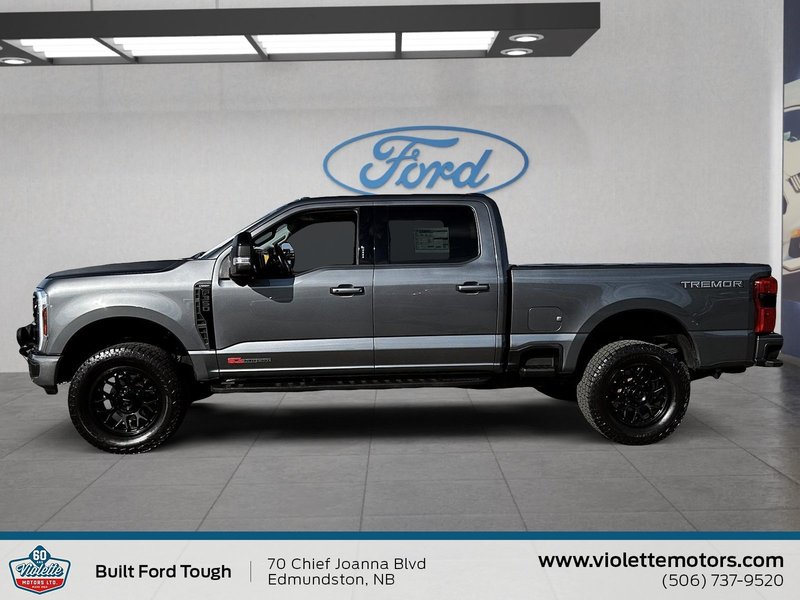 2024 Ford Super Duty F-350 SRW LARIAT