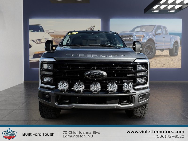 2024 Ford Super Duty F-350 SRW LARIAT