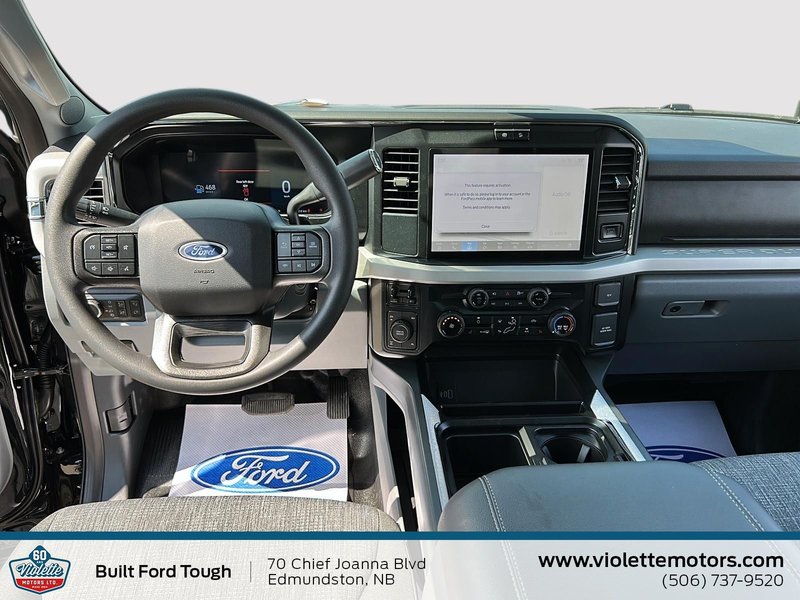 2025 Ford Super Duty F-350 SRW XLT