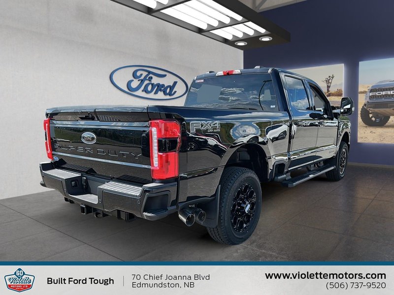 2025 Ford Super Duty F-350 SRW XLT