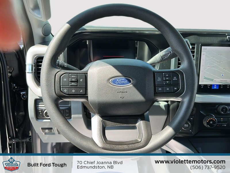 2025 Ford Super Duty F-350 SRW XLT