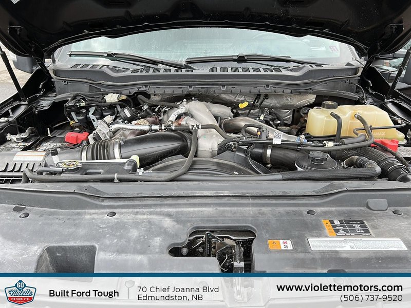 2023 Ford Super Duty F-450 DRW XLT