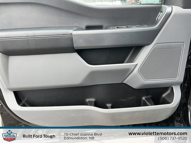 2023 Ford Super Duty F-450 DRW XLT