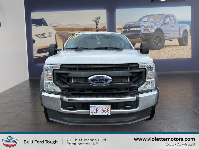2022 Ford Super Duty F-550 DRW XL
