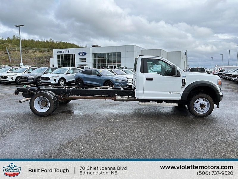 2022 Ford Super Duty F-550 DRW XL