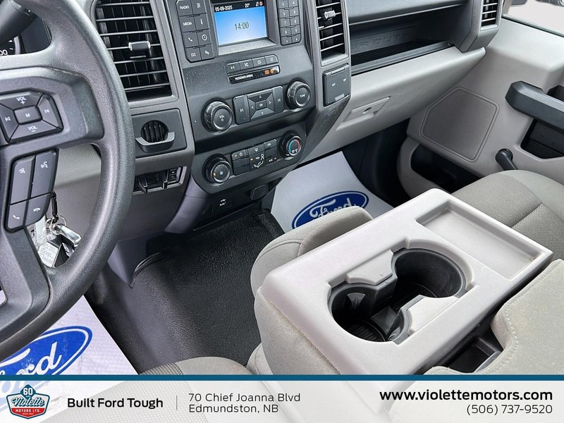 2022 Ford Super Duty F-550 DRW XL