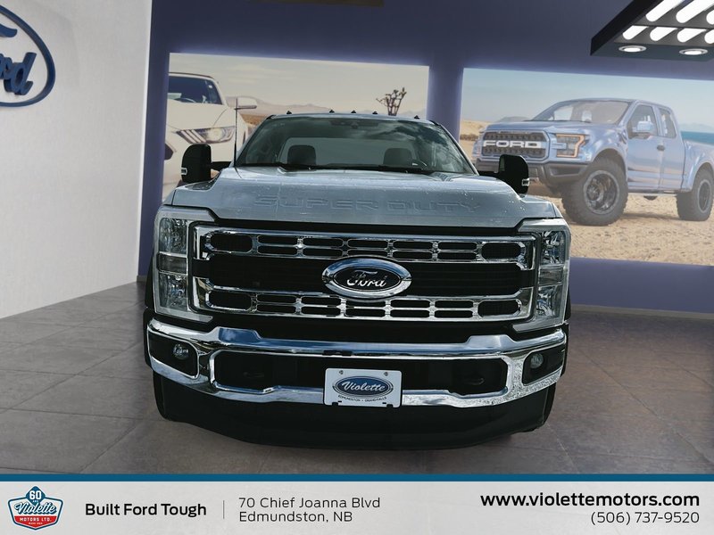 Ford Super Duty F-550 DRW XL 2026