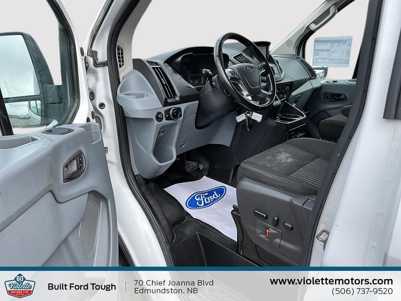 Ford Transit Cargo Van BASE 2017