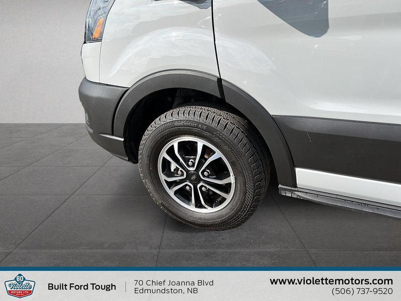 Ford Transit Cargo Van BASE 2025