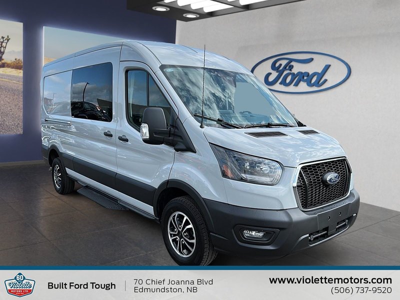 Ford Transit Cargo Van BASE 2025