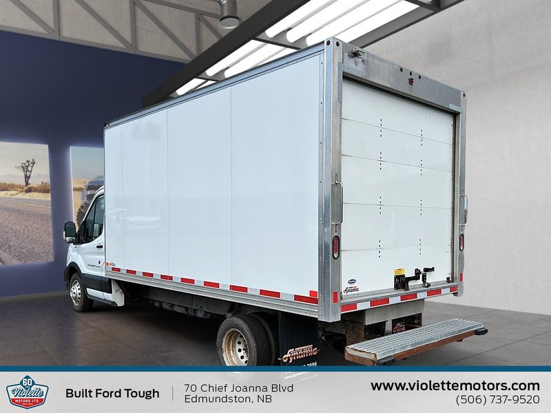 Ford TRANSIT CUTAWAY BASE 2022