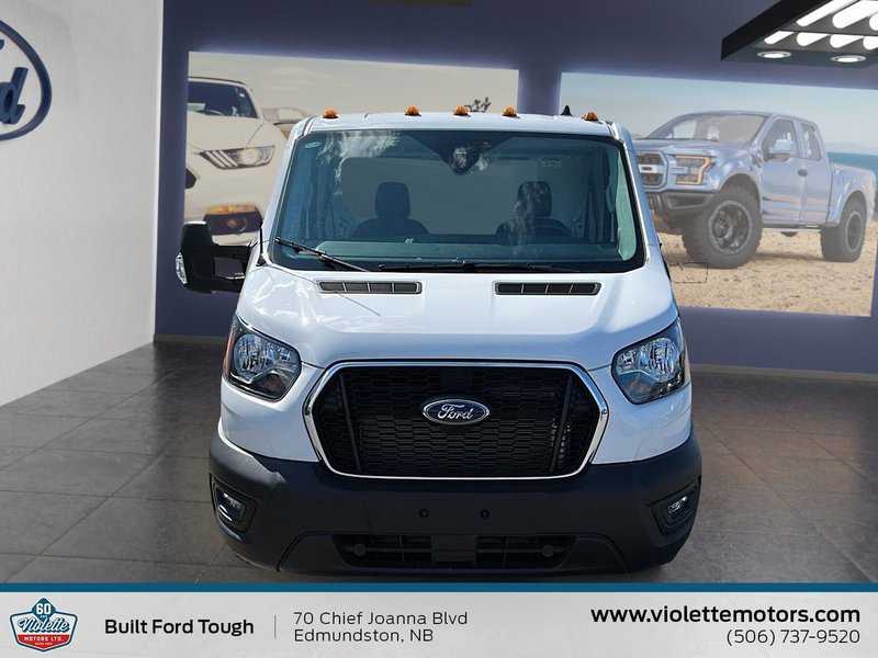2025 Ford TRANSIT CUTAWAY BASE