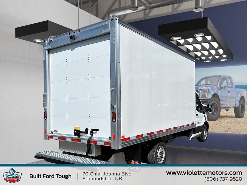 2025 Ford TRANSIT CUTAWAY BASE