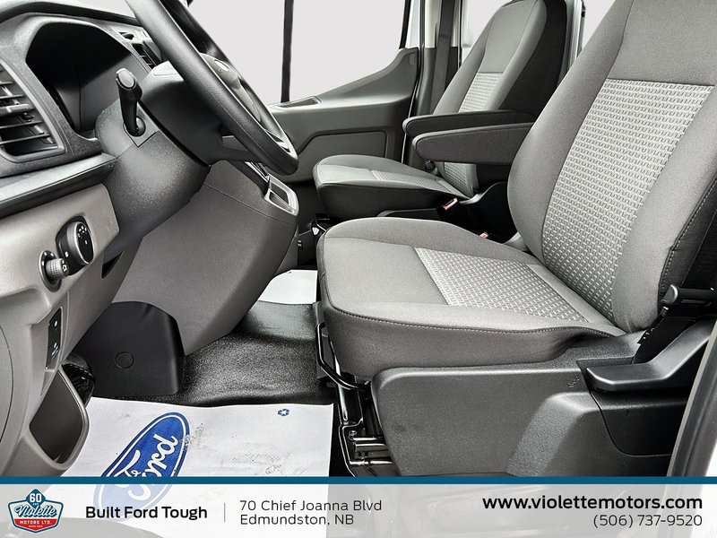 2026 Ford Transit Long 148 EL