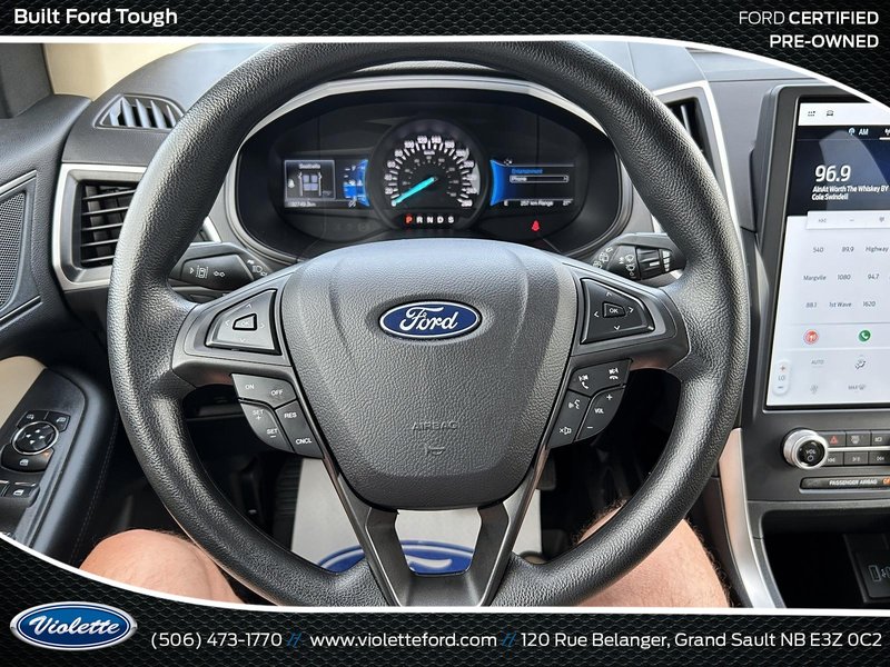 2023 Ford Edge SE