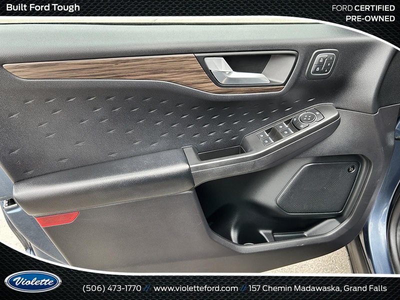 Ford Escape Titanium Hybrid 2020