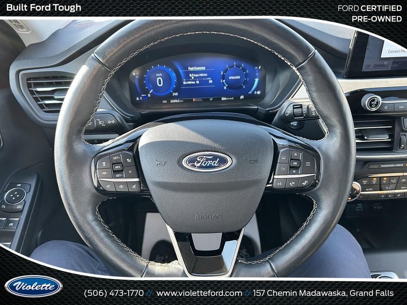 2022 Ford Escape TITANIUM