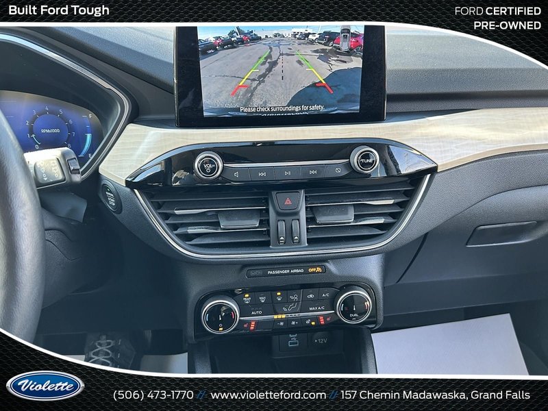 2022 Ford Escape TITANIUM