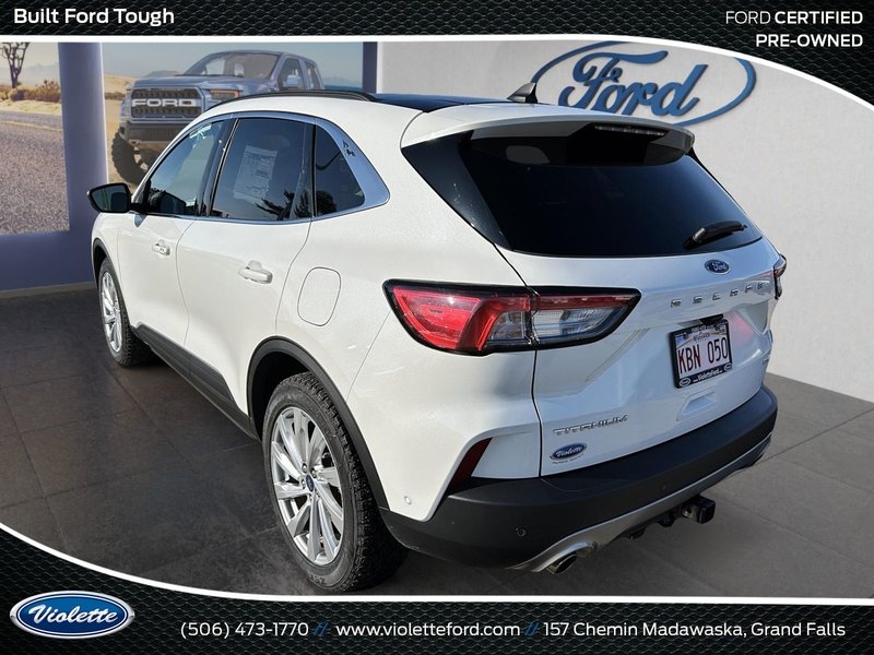 2022 Ford Escape TITANIUM