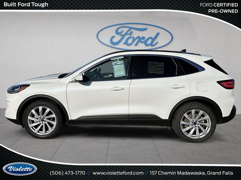2022 Ford Escape TITANIUM