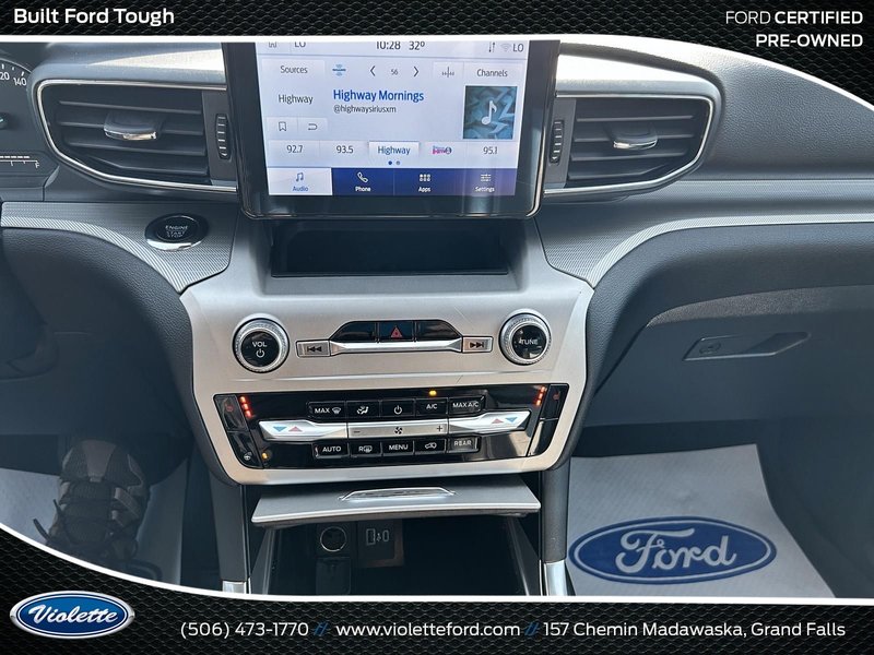 Ford Explorer XLT 2022