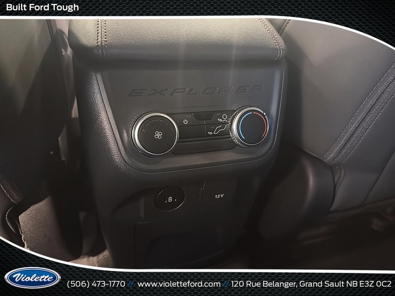 Ford Explorer Active w/200A Pkg 2026