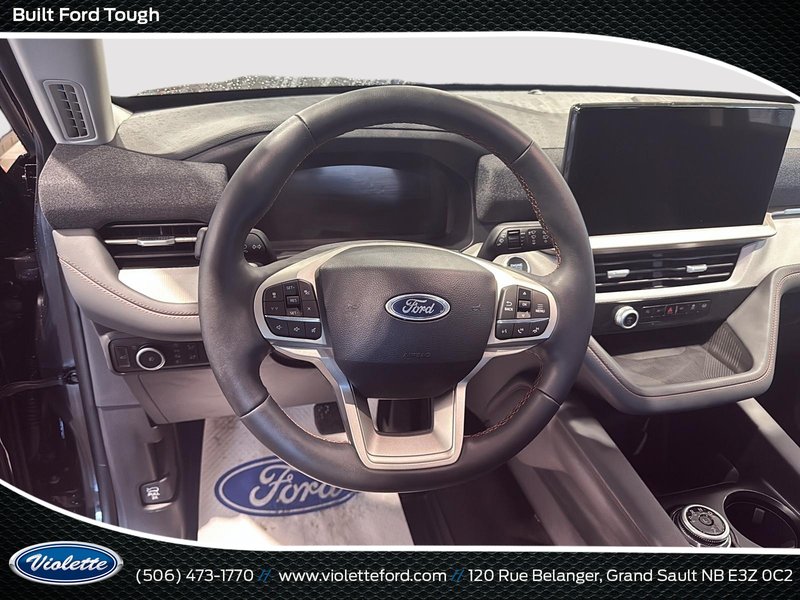 Ford Explorer Active w/200A Pkg 2026