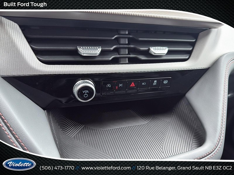 Ford Explorer Active w/200A Pkg 2026