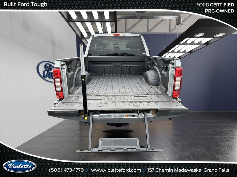 2022 Ford Super Duty F-250 SRW XLT