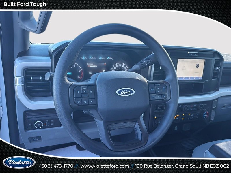 2026 Ford Super Duty F-350 DRW XL