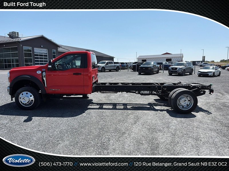 2024 Ford Super Duty F-550 DRW XLT