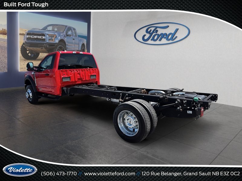 2024 Ford Super Duty F-550 DRW XLT