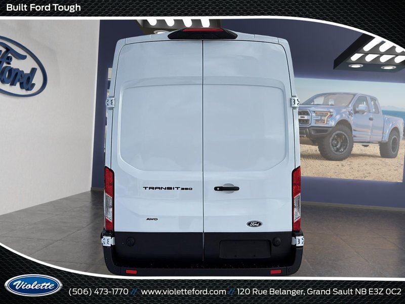 Ford Transit Cargo Van BASE 2026