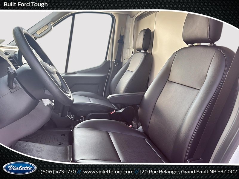 Ford Transit Cutaway BASE 2025