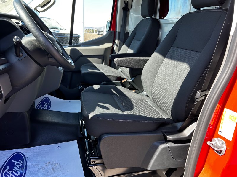 2023 Ford E-Transit Cargo Van BASE