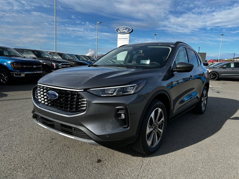 2025 Ford Escape Platinum