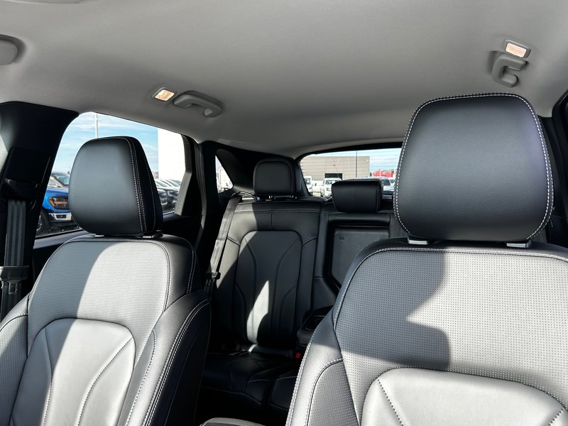 2025 Ford Escape Platinum