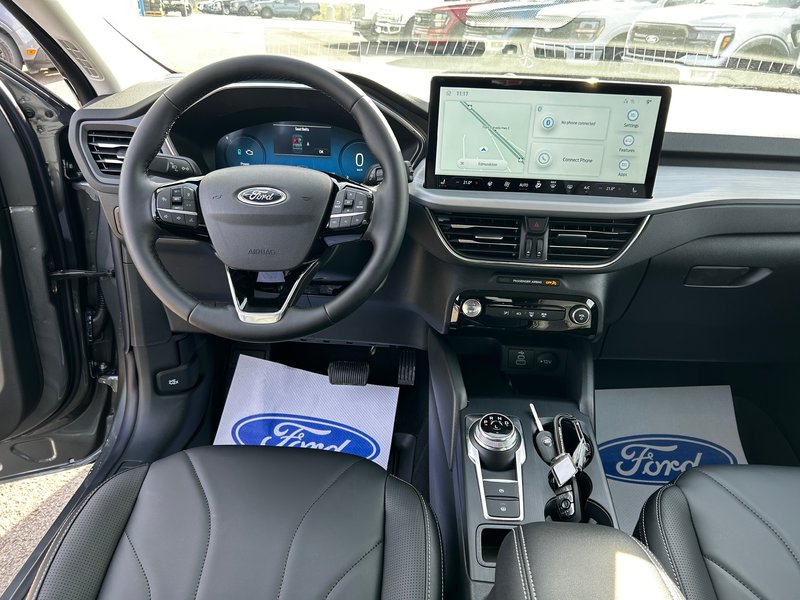 2025 Ford Escape Platinum