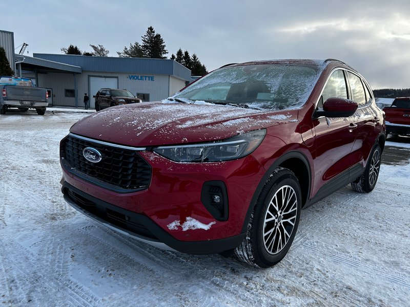 Ford Escape PHEV 2025