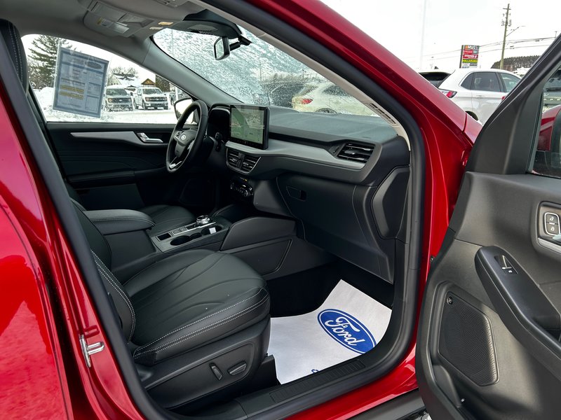 Ford Escape PHEV 2025
