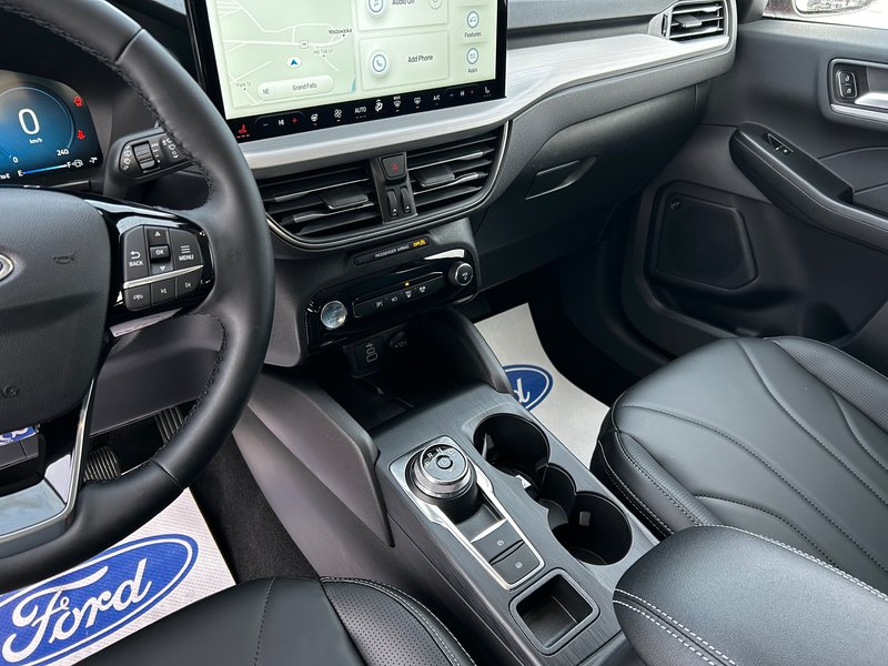 Ford Escape PHEV 2025