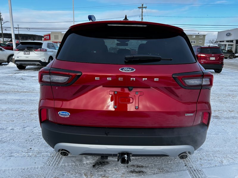 Ford Escape PHEV 2025