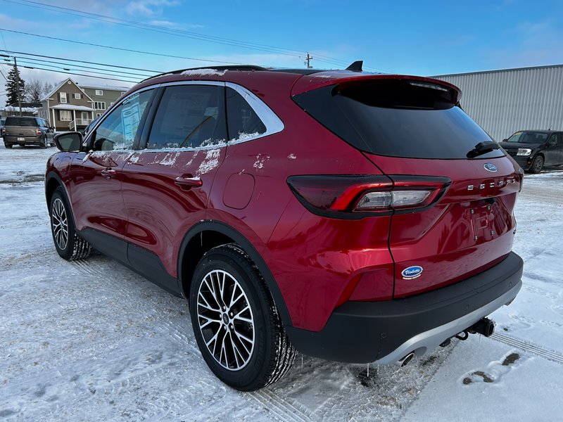 Ford Escape PHEV 2025