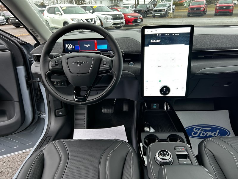 2024 Ford MACH-E PREMIUM