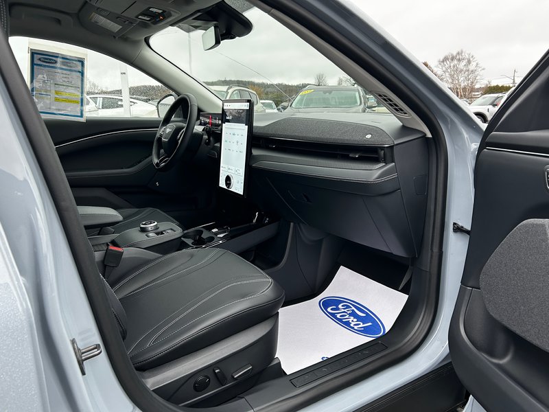 2024 Ford MACH-E PREMIUM